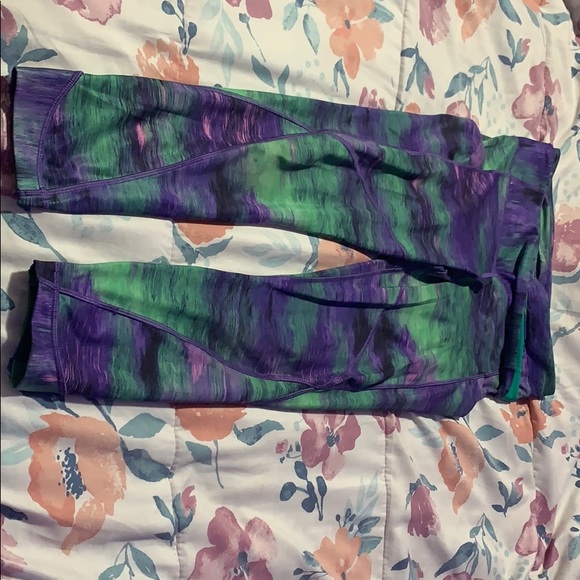 Lululemon leggings 7/8  double waist band - Picture 1 of 4